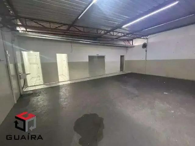 Ponto Comercial aluguel em Região Imediata de São Paulo, Região Metropolitana de São Paulo