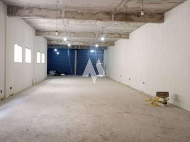 Ponto Comercial aluguel em Santos, Campo Grande