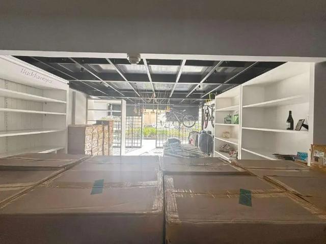 Ponto Comercial aluguel em Região Imediata de Santos, Região Metropolitana da Baixada Santista