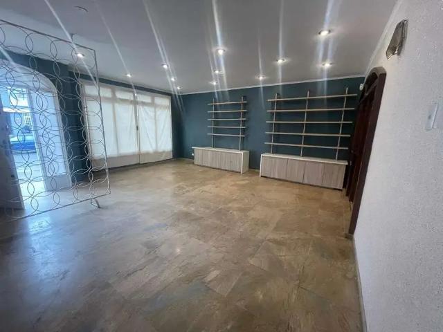 Ponto Comercial aluguel em Região Imediata de Santos, Região Metropolitana da Baixada Santista