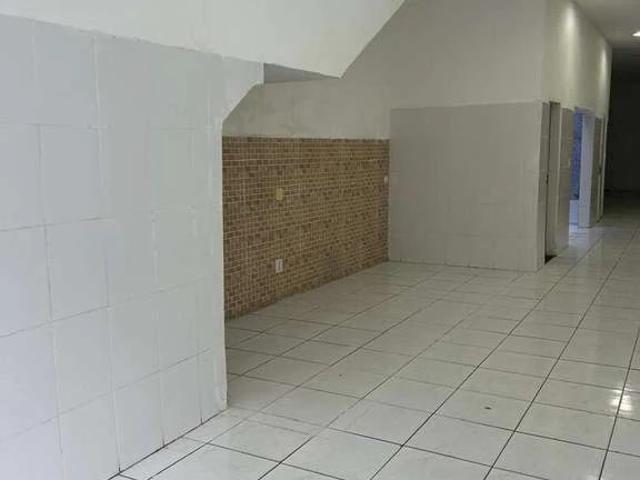Ponto Comercial aluguel em Santos