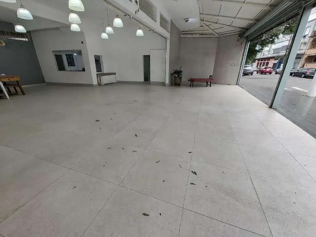 Ponto Comercial aluguel em Região Imediata de Santos, Região Metropolitana da Baixada Santista