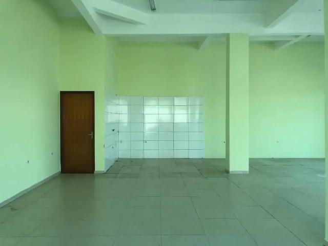 Ponto Comercial aluguel em Sarandi, Região Geográfica Intermediária de Maringá