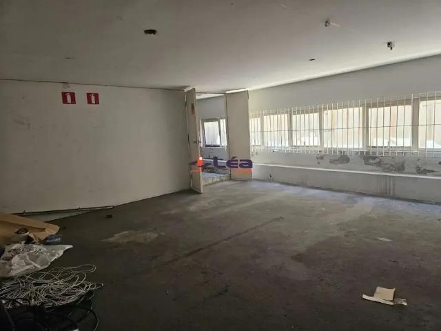 Ponto Comercial aluguel em Região Imediata de São Paulo, Região Metropolitana de São Paulo
