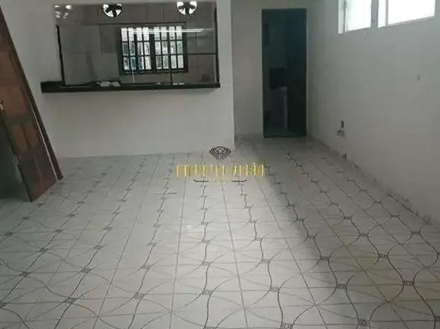 Ponto Comercial aluguel em Região Imediata de São Paulo, Região Metropolitana de São Paulo