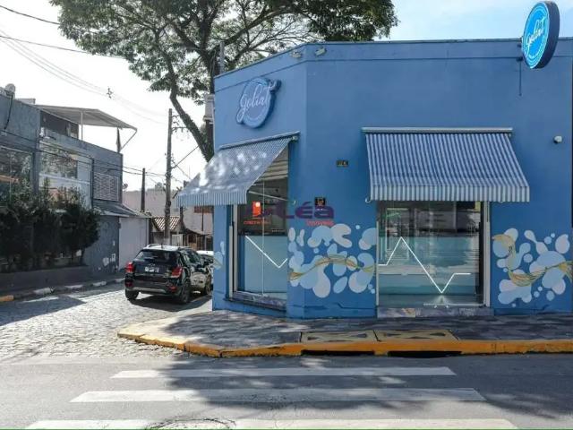 Ponto Comercial aluguel em Região Imediata de São Paulo, Região Metropolitana de São Paulo