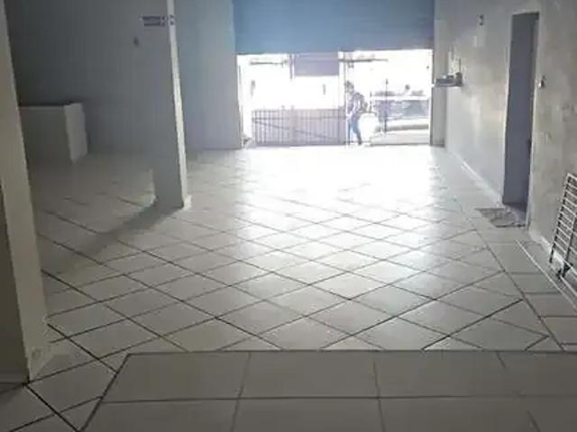 Ponto Comercial aluguel em Região Imediata de São Paulo, Região Metropolitana de São Paulo