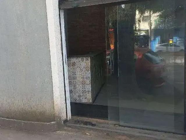 Ponto Comercial aluguel em Taubaté, Centro