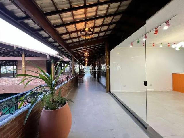 Ponto Comercial aluguel em Região Geográfica Imediata de Petrópolis, Teresópolis