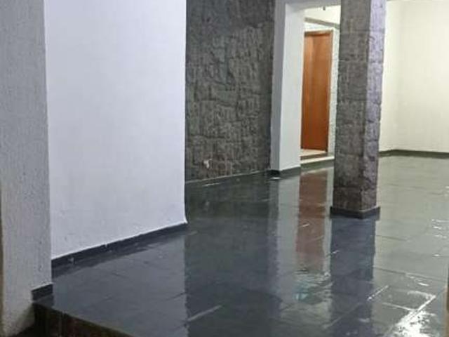 Ponto Comercial aluguel em Ubatuba, Centro