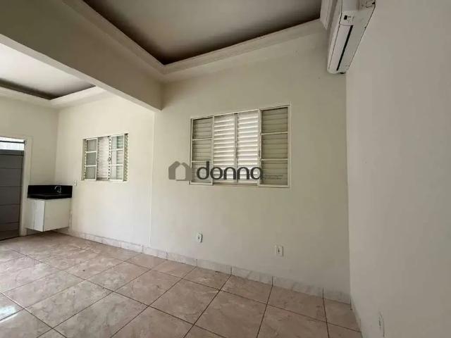 Ponto Comercial aluguel em Região Geográfica Imediata de Uberaba, Uberaba