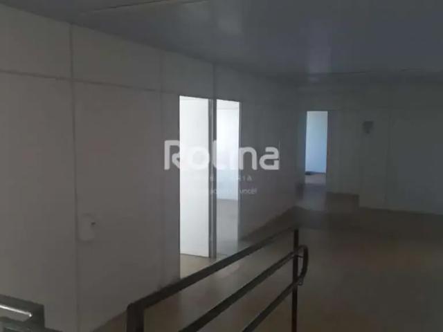Ponto Comercial aluguel em Região Geográfica Imediata de Uberlândia, Oliveira Fortes