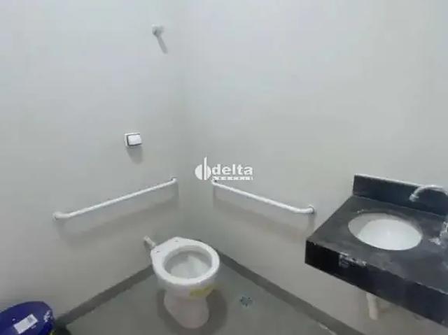 Ponto Comercial aluguel em Região Geográfica Imediata de Uberlândia, Oliveira Fortes