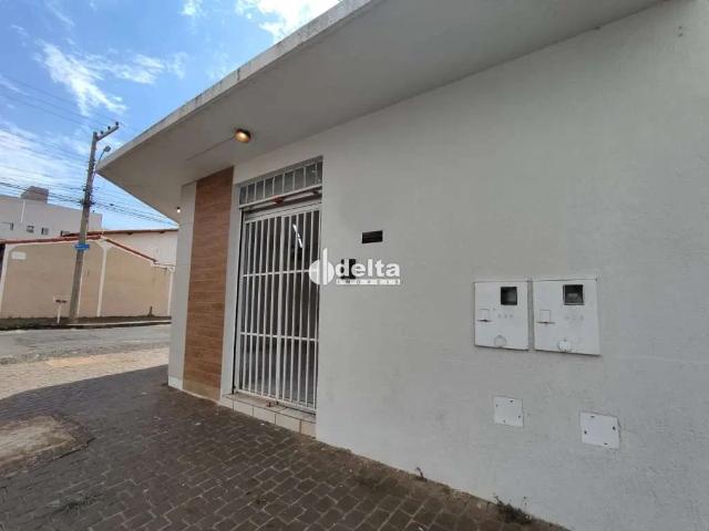 Ponto Comercial aluguel em Setor Central, Uberlândia