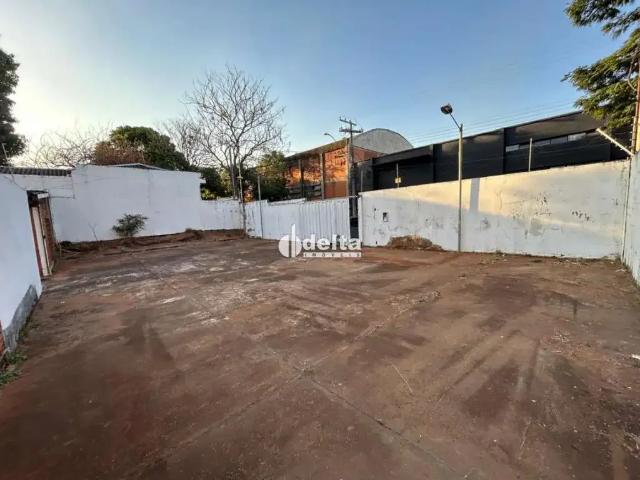 Ponto Comercial aluguel em Região Geográfica Imediata de Uberlândia, Oliveira Fortes