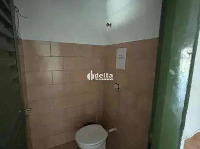 Ponto Comercial aluguel em Região Geográfica Imediata de Uberlândia, Oliveira Fortes