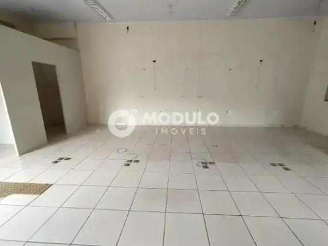 Ponto Comercial aluguel em Região Geográfica Imediata de Uberlândia, Oliveira Fortes