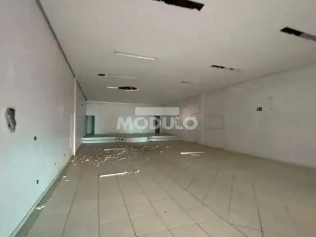 Ponto Comercial aluguel em Região Geográfica Imediata de Uberlândia, Oliveira Fortes