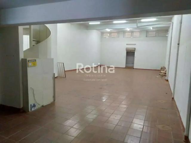 Ponto Comercial aluguel em Setor Central, Uberlândia