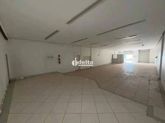 Ponto Comercial aluguel em Setor Central, Uberlândia