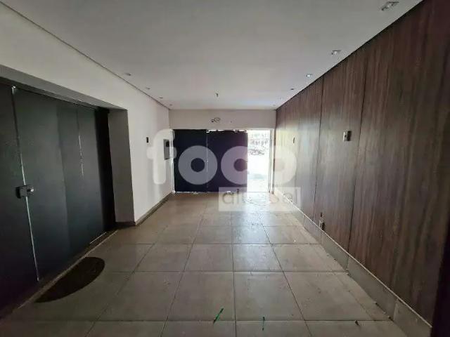 Ponto Comercial aluguel em Região Geográfica Imediata de Uberlândia, Oliveira Fortes