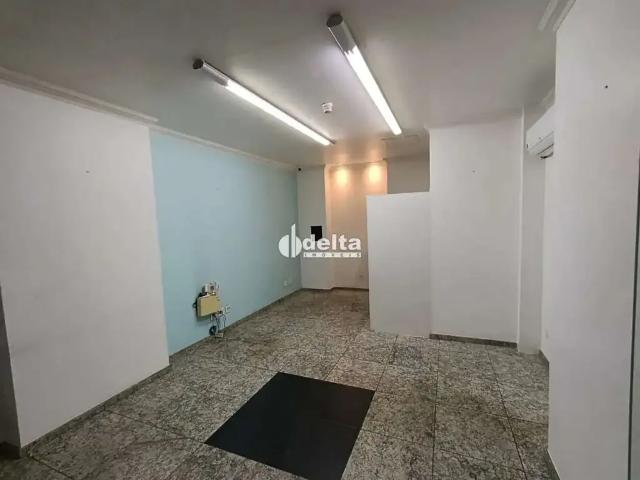 Ponto Comercial aluguel em Setor Central, Uberlândia