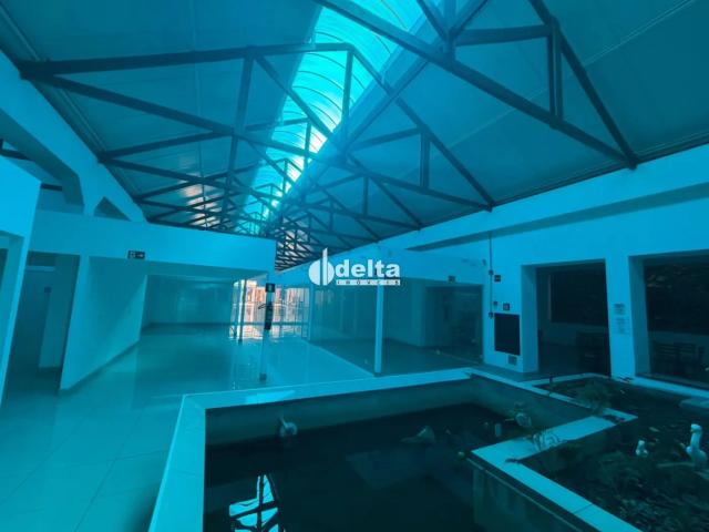 Ponto Comercial aluguel em Setor Central, Uberlândia