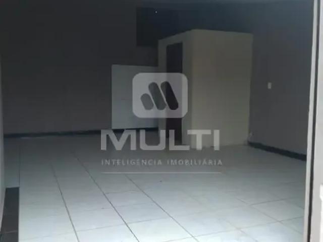 Ponto Comercial aluguel em Região Geográfica Imediata de Uberlândia, Oliveira Fortes