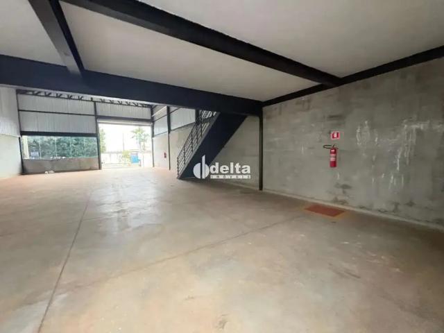 Ponto Comercial aluguel em Região Geográfica Imediata de Uberlândia, Oliveira Fortes