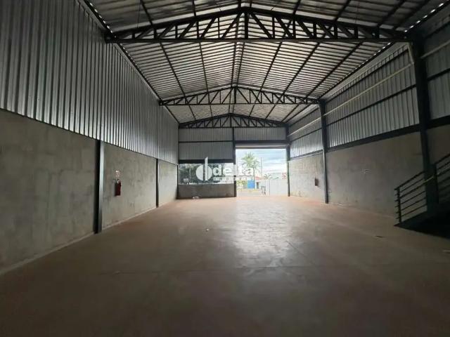 Ponto Comercial aluguel em Região Geográfica Imediata de Uberlândia, Oliveira Fortes