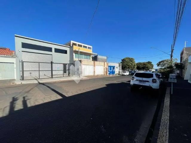 Ponto Comercial aluguel em Região Geográfica Imediata de Uberlândia, Oliveira Fortes