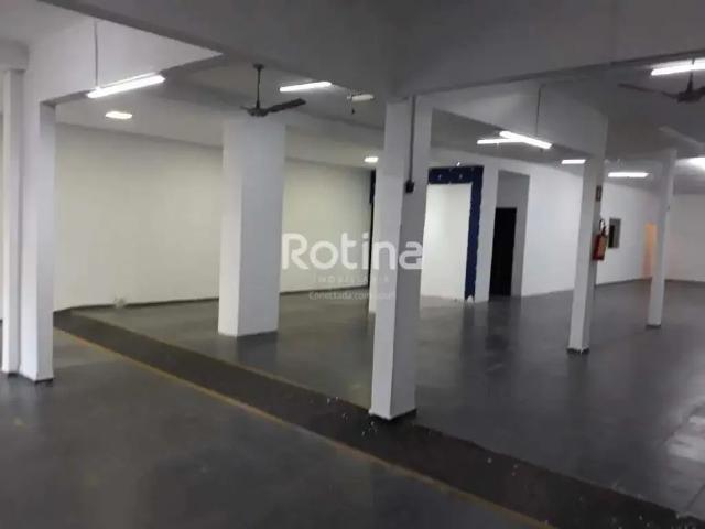 Ponto Comercial aluguel em Região Geográfica Imediata de Uberlândia, Oliveira Fortes