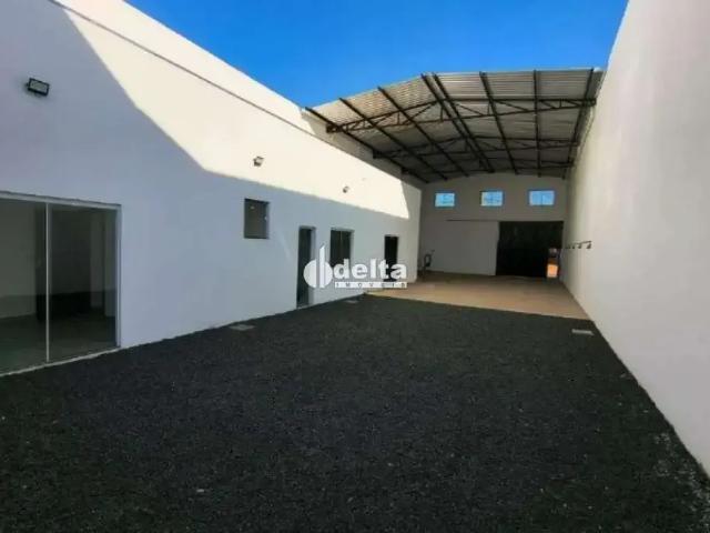 Ponto Comercial aluguel em Região Geográfica Imediata de Uberlândia, Oliveira Fortes