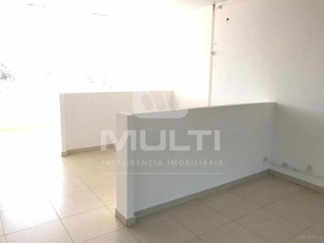 Ponto Comercial aluguel em Condomínio Royal Park, Uberlândia