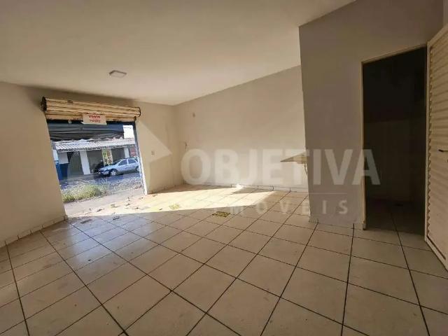 Ponto Comercial aluguel em Região Geográfica Imediata de Uberlândia, Oliveira Fortes