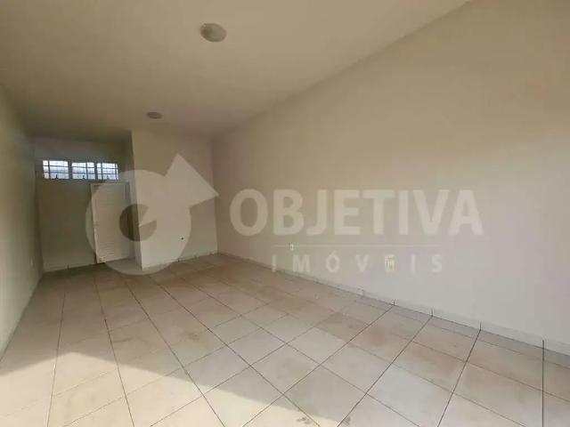 Ponto Comercial aluguel em Região Geográfica Imediata de Uberlândia, Oliveira Fortes