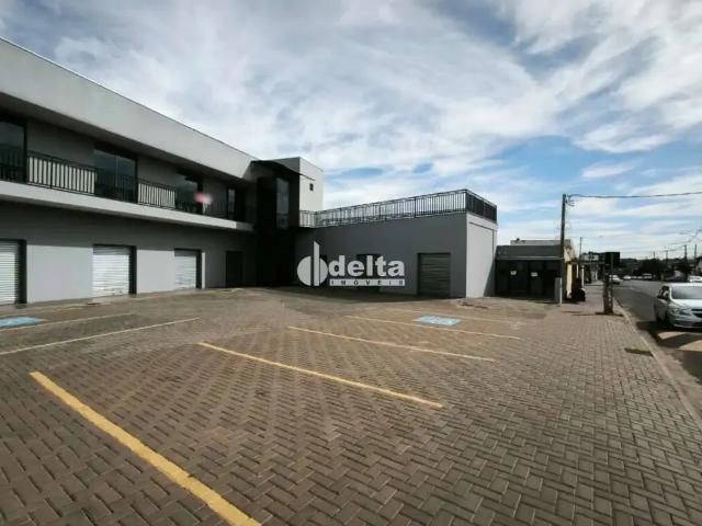 Ponto Comercial aluguel em Região Geográfica Imediata de Uberlândia, Oliveira Fortes