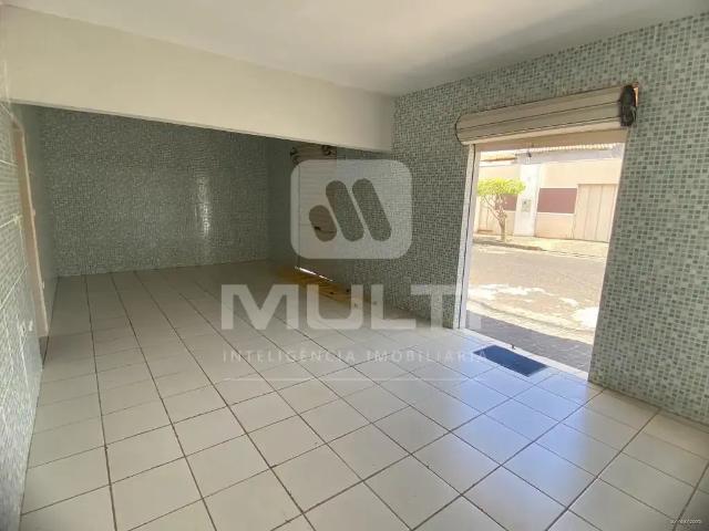 Ponto Comercial aluguel em Região Geográfica Imediata de Uberlândia, Oliveira Fortes