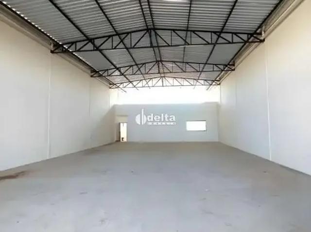 Ponto Comercial aluguel em Região Geográfica Imediata de Uberlândia, Oliveira Fortes