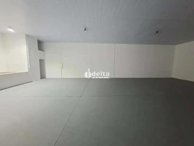 Ponto Comercial aluguel em Região Geográfica Imediata de Uberlândia, Oliveira Fortes