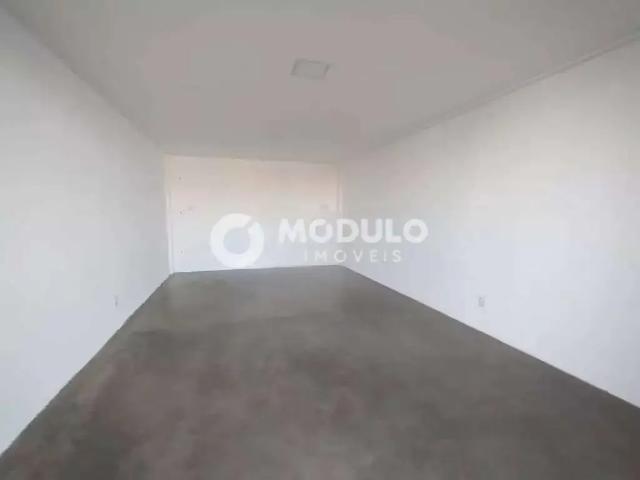Ponto Comercial aluguel em Região Geográfica Imediata de Uberlândia, Oliveira Fortes