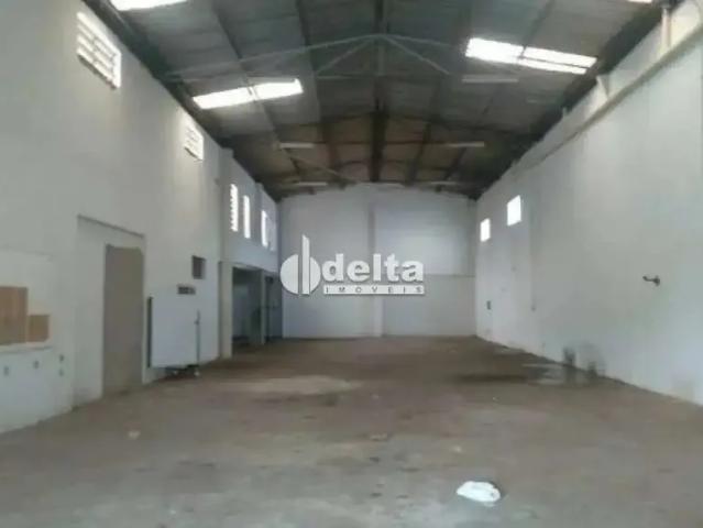 Ponto Comercial aluguel em Região Geográfica Imediata de Uberlândia, Oliveira Fortes