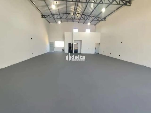 Ponto Comercial aluguel em Região Geográfica Imediata de Uberlândia, Oliveira Fortes