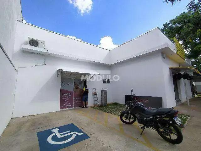 Ponto Comercial aluguel em Região Geográfica Imediata de Uberlândia, Oliveira Fortes