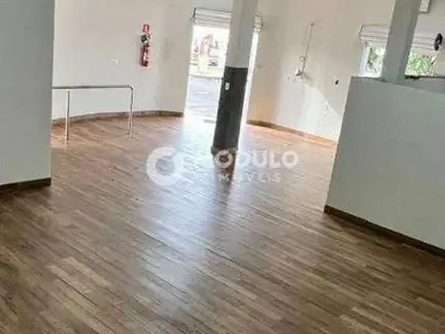Ponto Comercial aluguel em Região Geográfica Imediata de Uberlândia, Oliveira Fortes