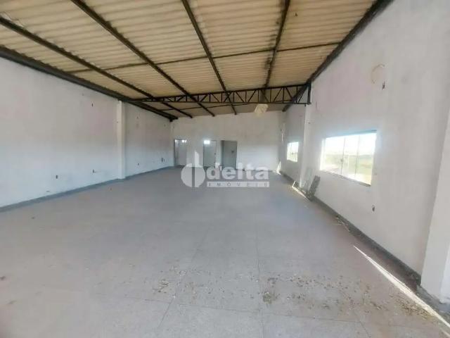 Ponto Comercial aluguel em Região Geográfica Imediata de Uberlândia, Oliveira Fortes