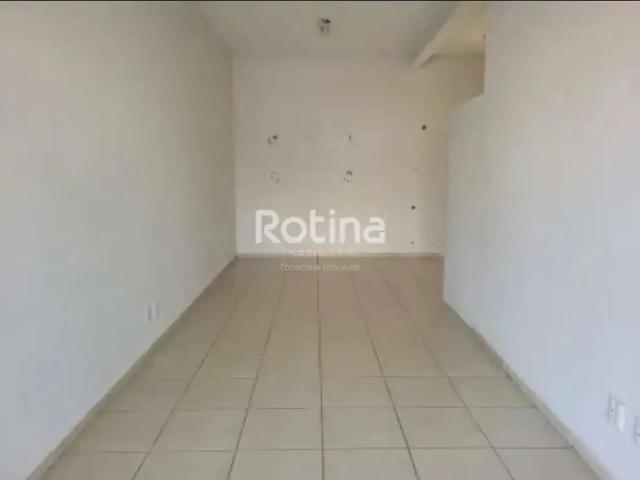Ponto Comercial aluguel em Região Geográfica Imediata de Uberlândia, Oliveira Fortes
