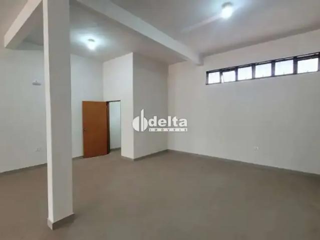 Ponto Comercial aluguel em Região Geográfica Imediata de Uberlândia, Oliveira Fortes