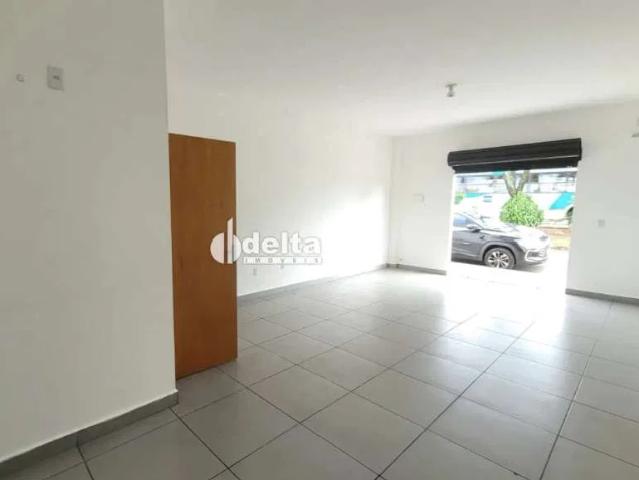 Ponto Comercial aluguel em Jardim Holanda, Uberlândia