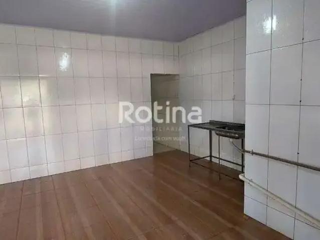 Ponto Comercial aluguel em Região Geográfica Imediata de Uberlândia, Oliveira Fortes